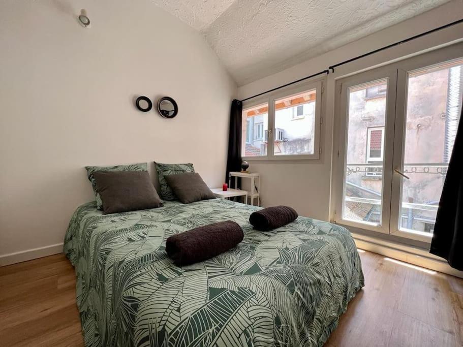 Le Cocon De Melun Apartment Luaran gambar