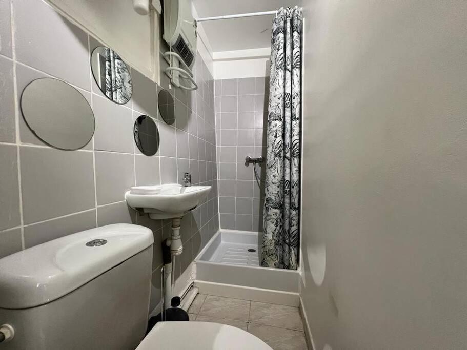 Le Cocon De Melun Apartment Luaran gambar